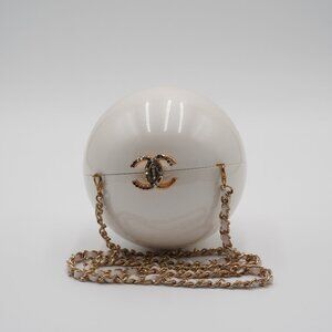 Pre-owned Rare CHANEL Sphere Pearl Bag